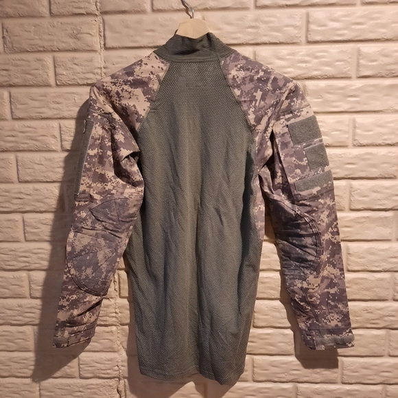 Massif Army Combat Shirt Mens Medium Digital‎ Camo Military Tactical Long Sleeve - Picture 2 of 10